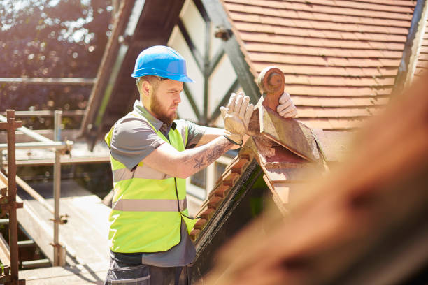 Best Commercial Roofing Services  in Golden Hills, CA